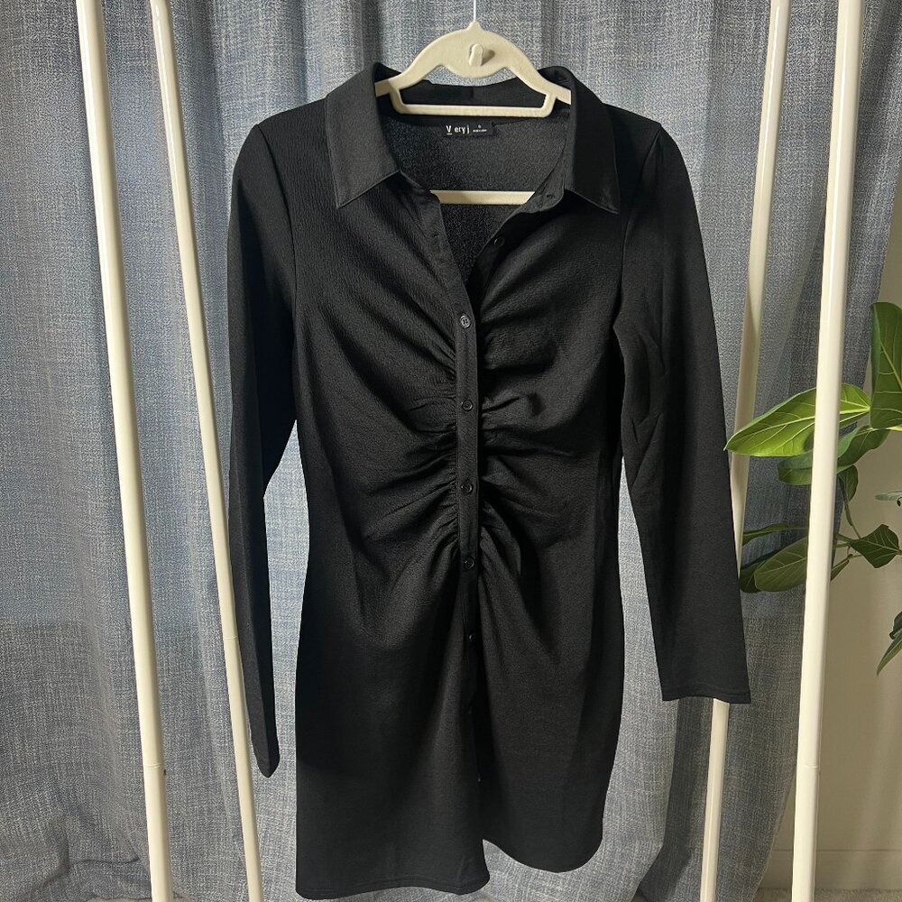 H&M XS Breezy Long Dress – Perfect for Warm Weather